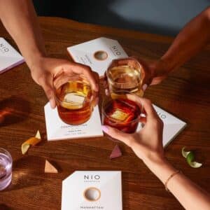 nio-espresso-martini-cocktail-plic-inovativ, livrare la usa ta.